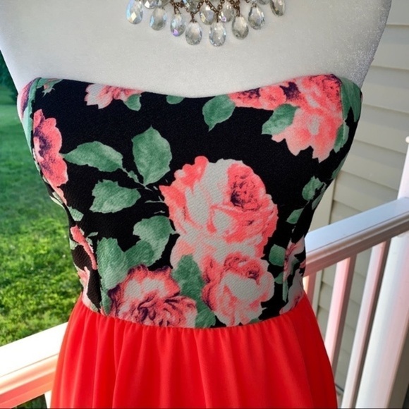 NWOT Filly Flair Floral Sheath Strapless Dress - Picture 6 of 8